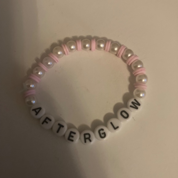 Ariana Grande Albums Bracelet Set - Picture 10 of 10